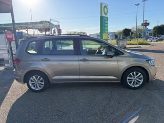 Volkswagen Touran 1.6TDI Business&Navi 5Plazas