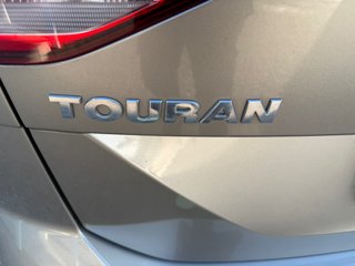 Volkswagen Touran 1.6TDI Business&Navi 5Plazas