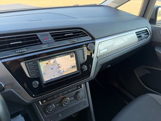 Volkswagen Touran 1.6TDI Business&Navi 5Plazas
