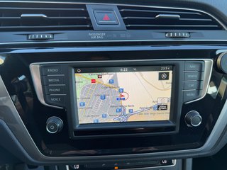 Volkswagen Touran 1.6TDI Business&Navi 5Plazas