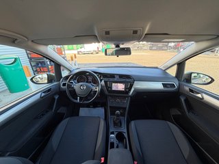 Volkswagen Touran 1.6TDI Business&Navi 5Plazas