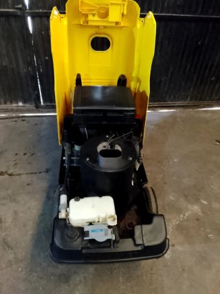 Hidrolimpiadora industrial Kärcher HDS 850-4 M