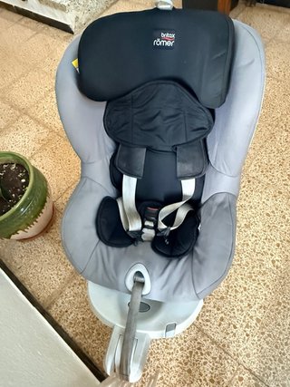 Silla de coche britax romer. De 0 a 18 kg