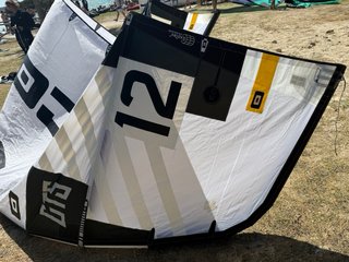 Cometa CORE Gts 6 , 12 m. Muy buen estado