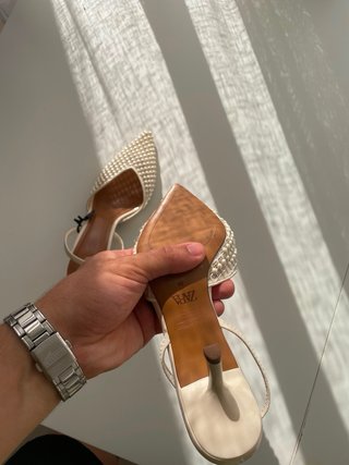 Zapatos Zara Perlas Beige/Blanco Talla 36 NUEVOS
