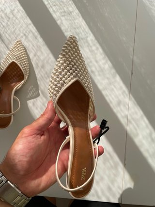 Zapatos Zara Perlas Beige/Blanco Talla 36 NUEVOS
