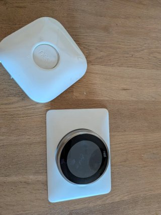 Termostato Google Nest (caja + accesorios)