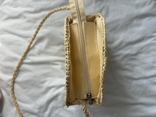 Bolso de rafia redondo