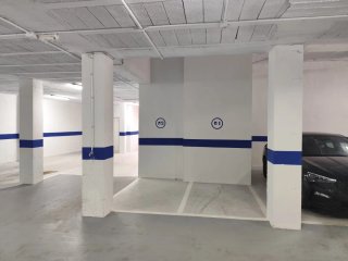 Alquilo aparcamiento para MOTO, REMOLQUE...