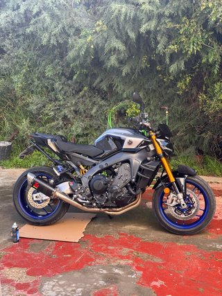 Yamaha MT-09 SP | Impecable | Extras Full (Akrapov