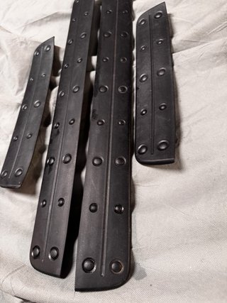 Estriberas is200 (99-05) plástico oem