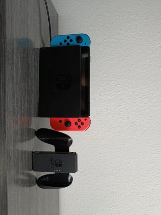 Nintendo Switch Azul y Rojo