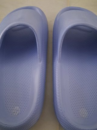 Zapatilla goma azul/morada talla 37
