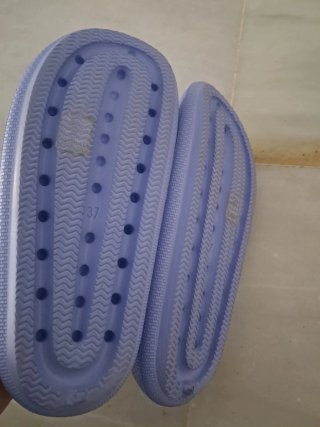 Zapatilla goma azul/morada talla 37