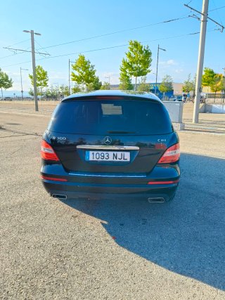 Mercedes-Benz Clase R 2011 CDI RHD