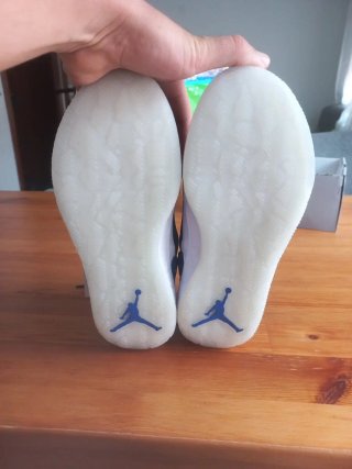 Zapatillas Nike Jordan 38.5