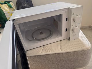 Microondas blanco
