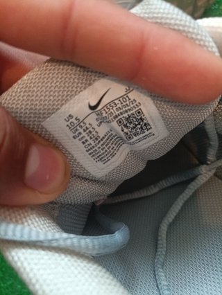 Zapatillas Nike Zoom Vomero 5 Talla 44.5