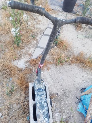 Se vende lote de 2 patines