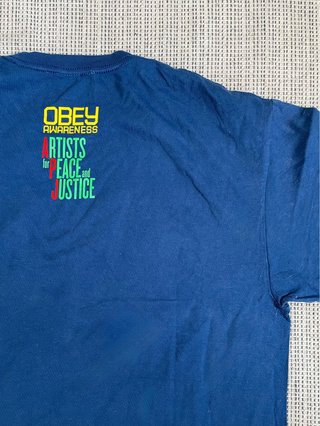 Camiseta Obey HAITI - Azul marino - Talla L