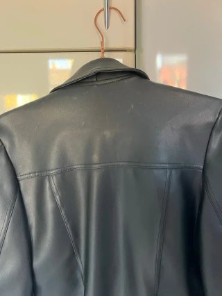 Chaqueta Polipiel Negra | Talla L | Buen Estado