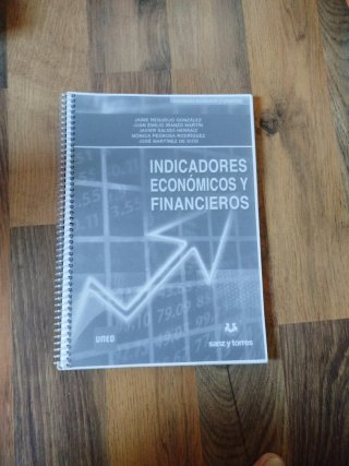 Indicadores económicos y financieros UNED ADE