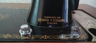 Máquina de coser Sigma clásica Funciona Muy Bien