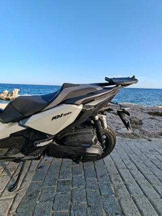 Honda ADV350