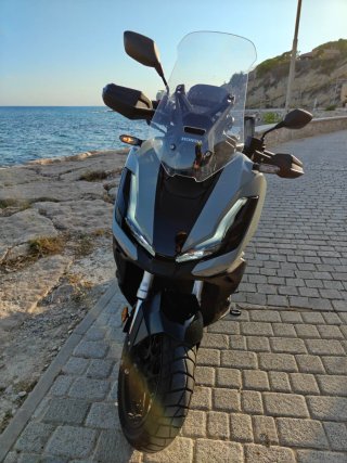 Honda ADV350