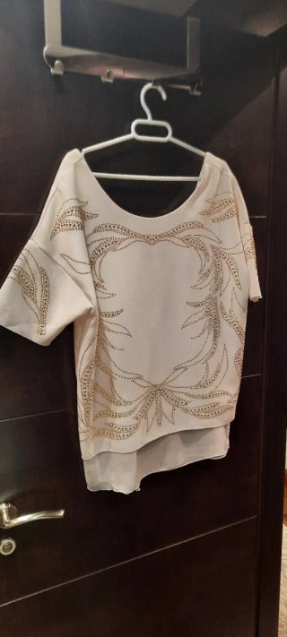 Blusa Zara tachuelas