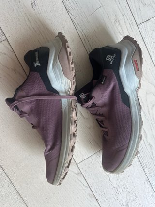 Deportivas Trail Salomon Talla 44 Morado