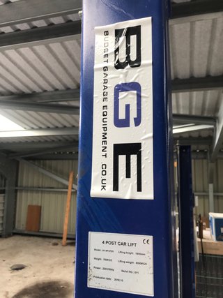 Elevador de 4 columnas para taller