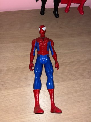 Lote 5 figuras superhéroes