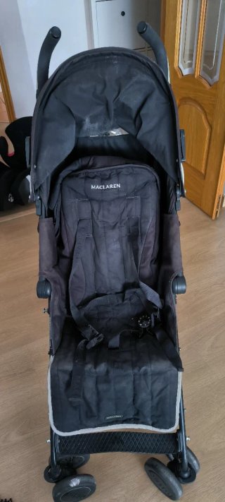 Silla de paseo Maclaren negra