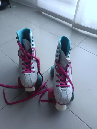 Patines de 4 ruedas para niña
