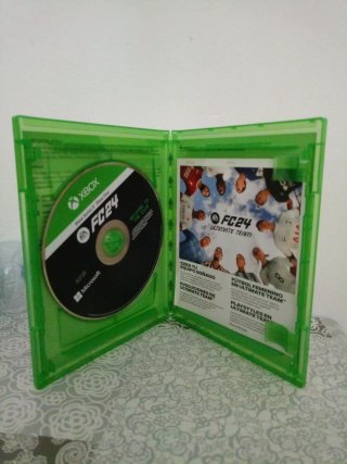EA Sports FC 24 Xbox Series X/One