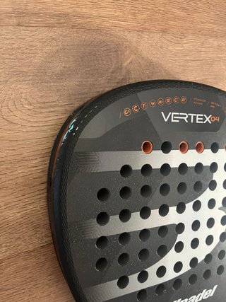 Pala de Pádel Bullpadel Vertex 04 2025