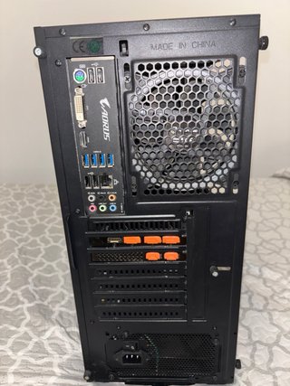 PC Gaming Ryzen 5 3600 RX 5700 XT 16GB RAM