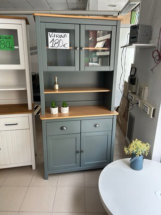 Mueble de cocina vitrina madera y cristal