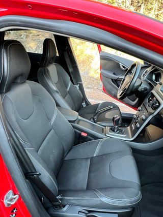Volvo V40 2014