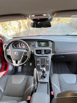 Volvo V40 2014