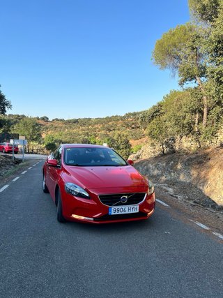 Volvo V40 2014