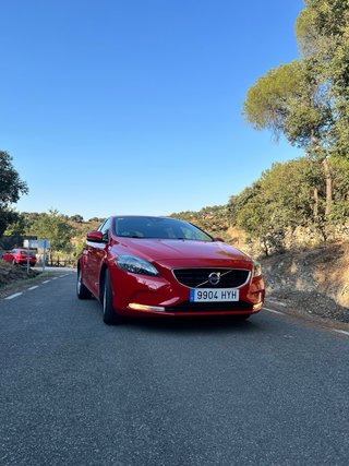 Volvo V40 2014