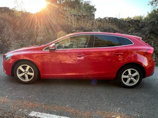 Volvo V40 2014