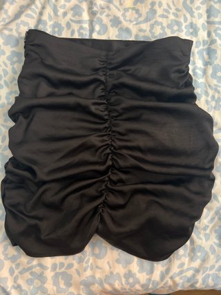 Falda Zara cruzada fruncida Talla M