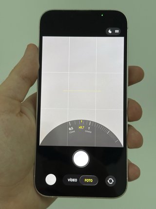 iPhone 14 128GB Starlight