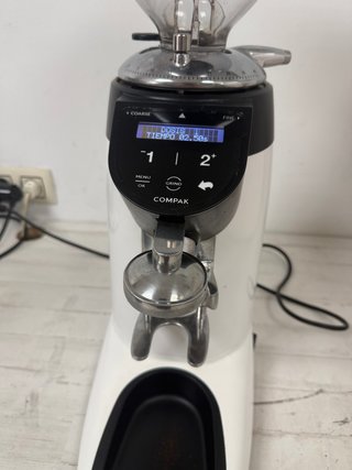 Molino café Compak E6 Automático Silencioso blanco