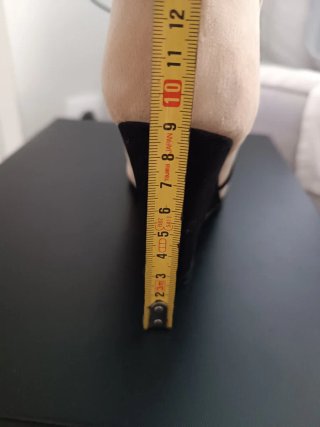 Botines cuña beige y negro talla 36