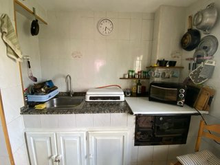 Se alquila habitación