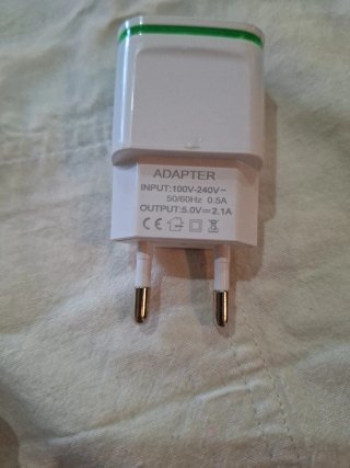 Adaptador de pared con cables USB c/cables